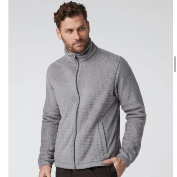 Vuori Men's Medium Fairfield Full Zip Jacket Grey NWT Outdoor Packable Travel